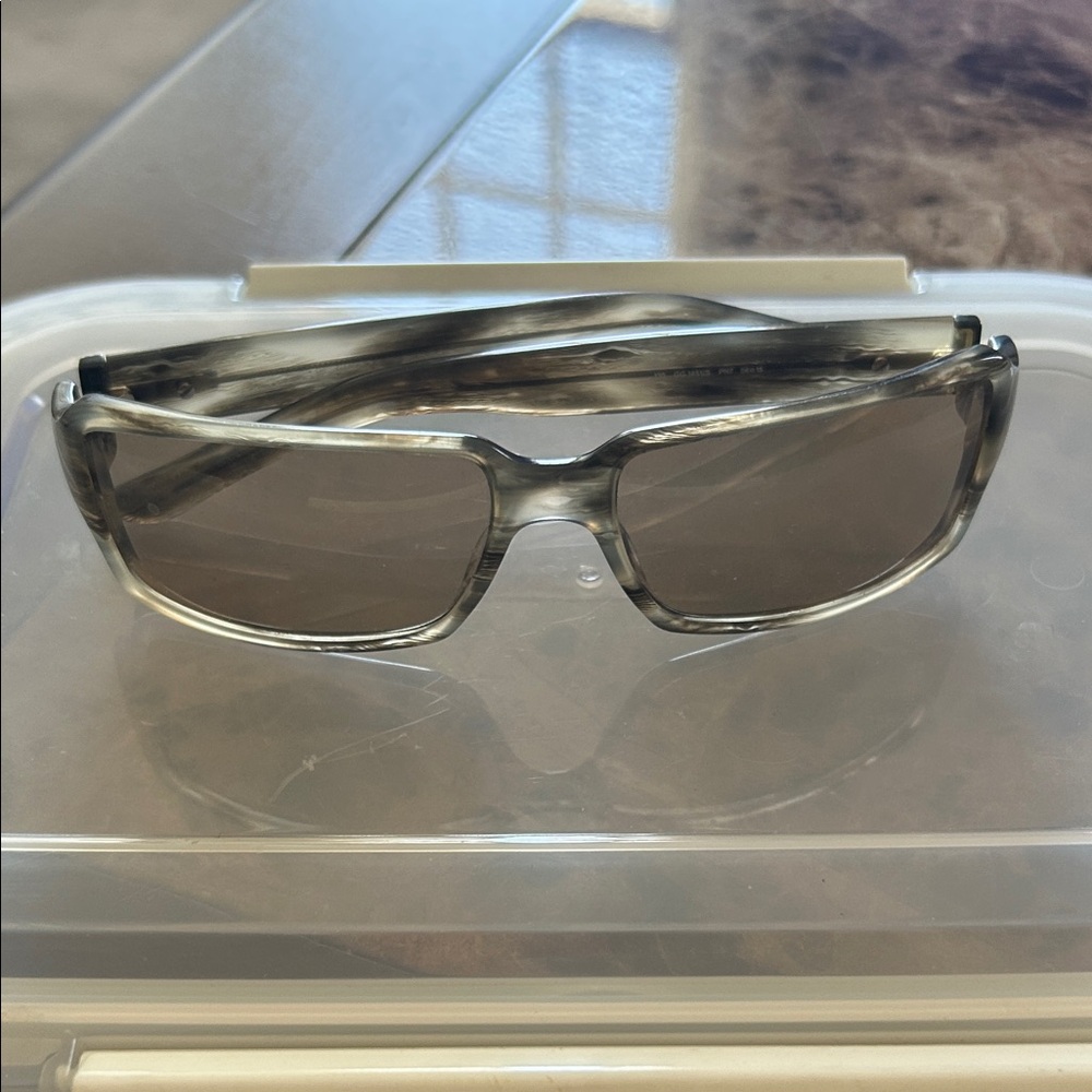Gucci Gray Sunglasses